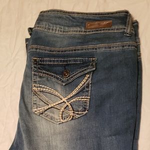 Wallflower Jeans